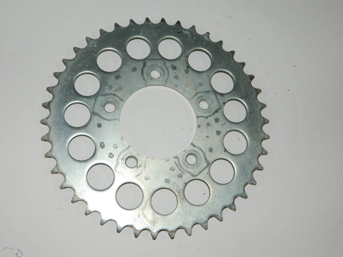 e576 CBR400RR リアスプロケット 42丁 NC23拍卖