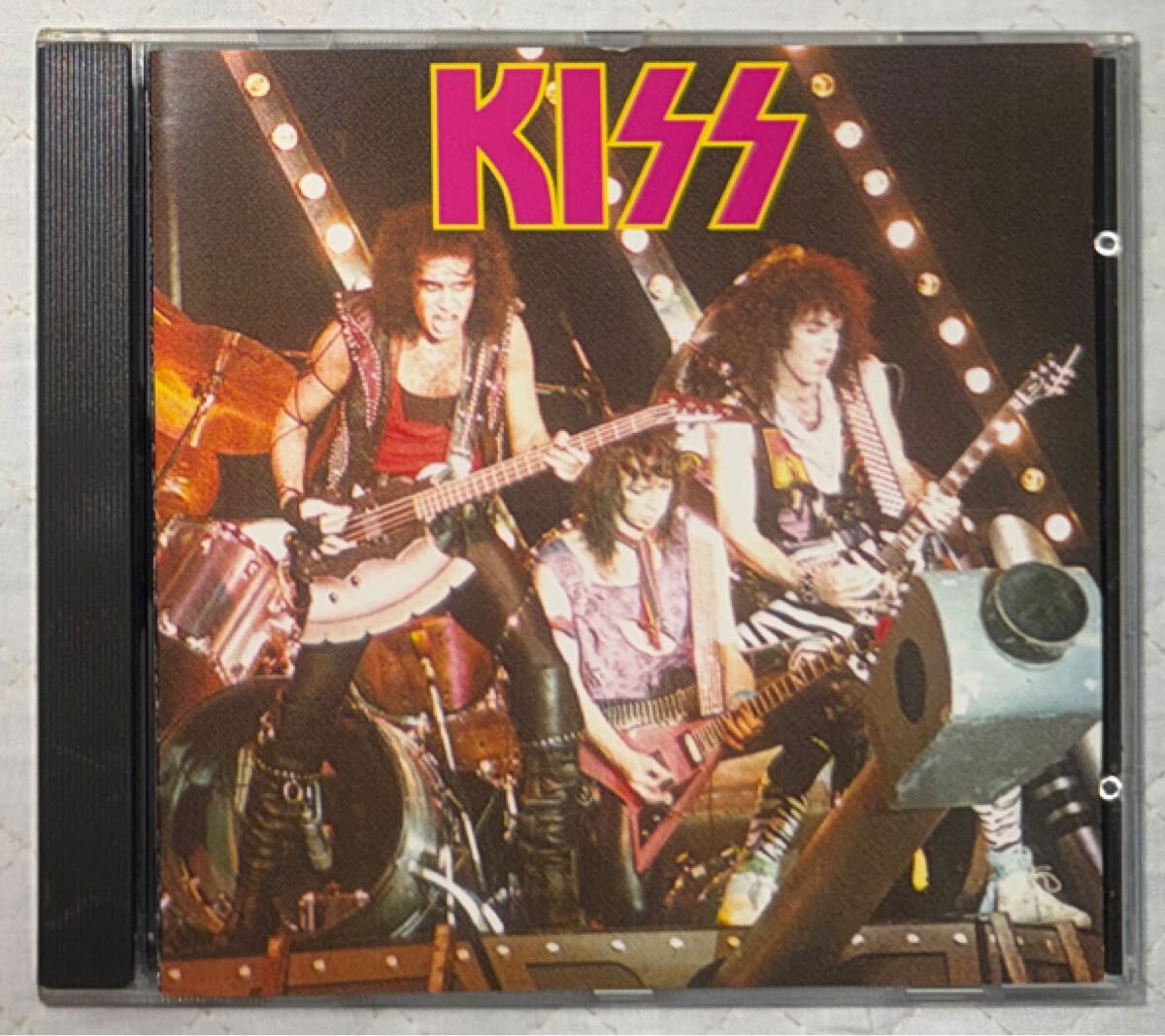 KISS / キッス / HOTTEST BAND ON EARTH / Live at Civil Coliseum, Fort Wayne/Indiana, USA. Dec. 7th 1984 / PIRATE RECORDS拍卖