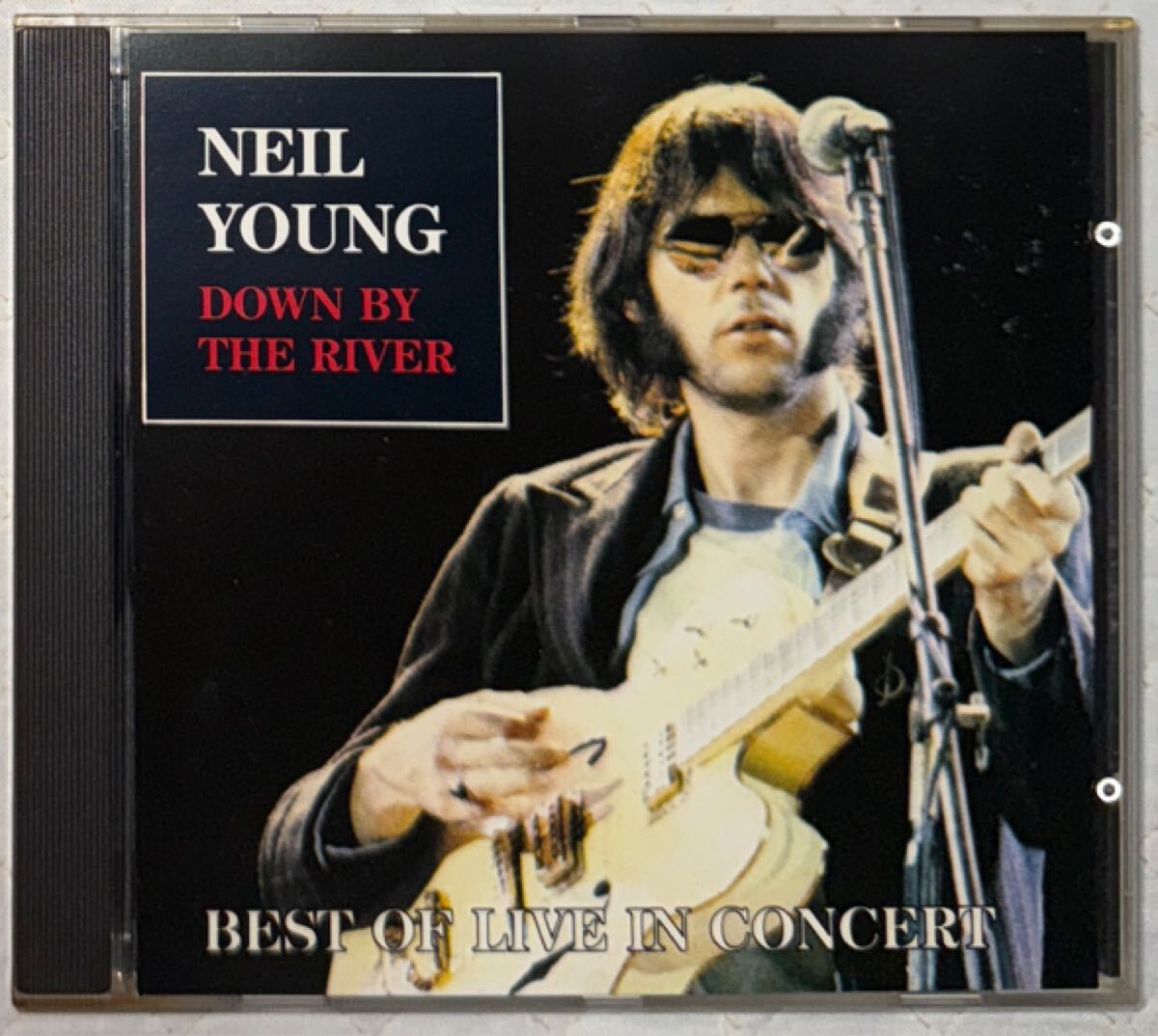 Neil Young / ニール・ヤング / DOWN BY THE RIVER - BEST OF LIVE IN CONCERT 1970 / LIVING LEGEND RECORDS拍卖