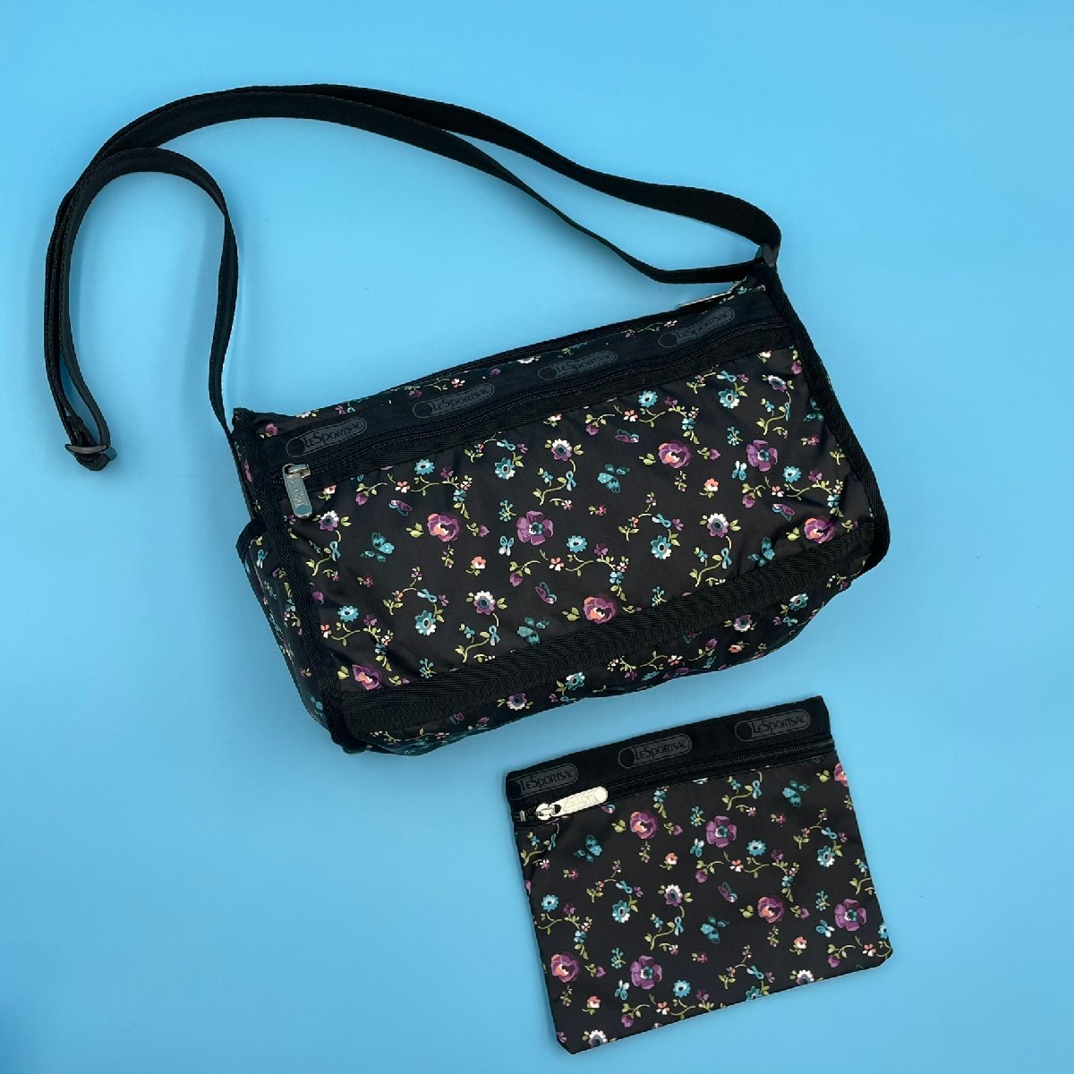 【19074Q078】バッグ レスポートサック LeSportsac ショルダーバッグ ポーチ付き 花柄 ブラック 斜めがけ 肩掛け フラワー レディース拍卖