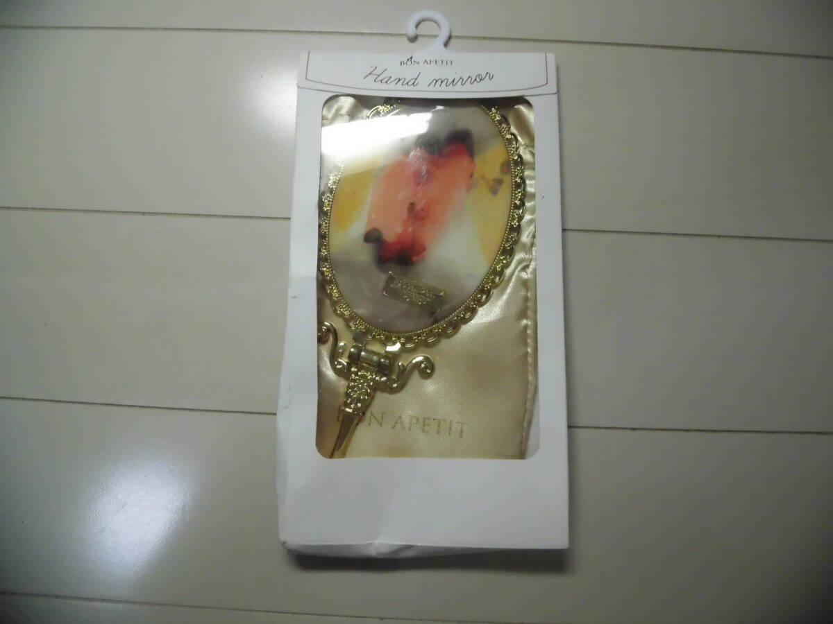 未使用 未開封 箱潰れあり 手鏡 ハンドミラー 折りたたみ可能 定価2500円拍卖