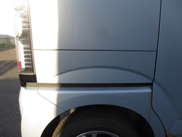 N-BOX② H25 右スライドレールカバー JF2 NH787M Nボックス エヌボックス JF1拍卖