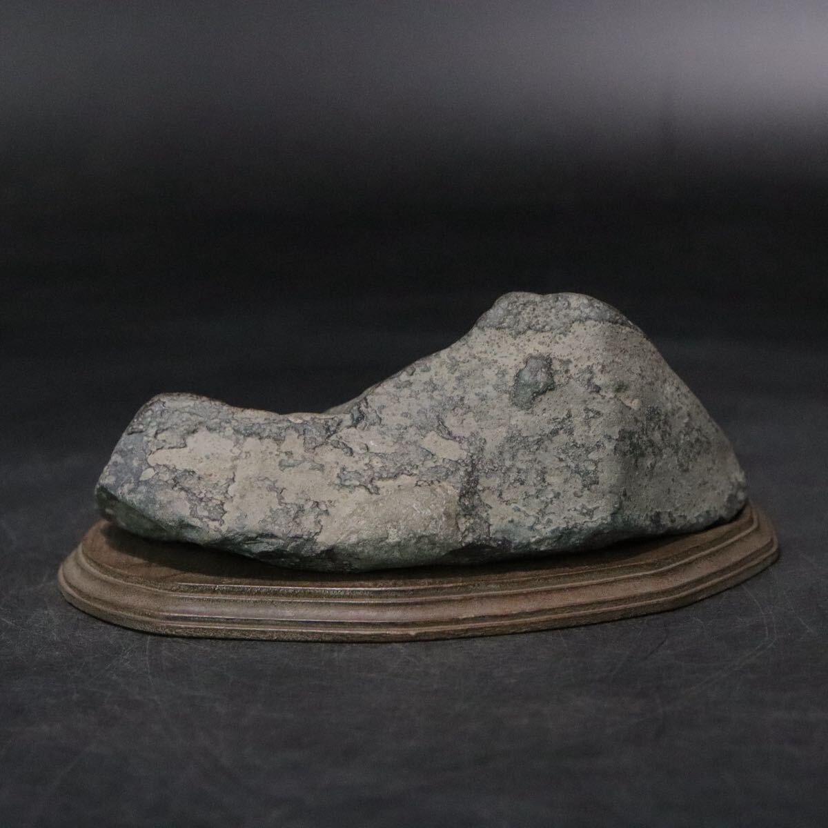 時代 小型 鑑賞石 台座付 全高8cm / 天然石 自然石 検索: 姿石 遠山石 水石 盆石 盆栽 .B900拍卖