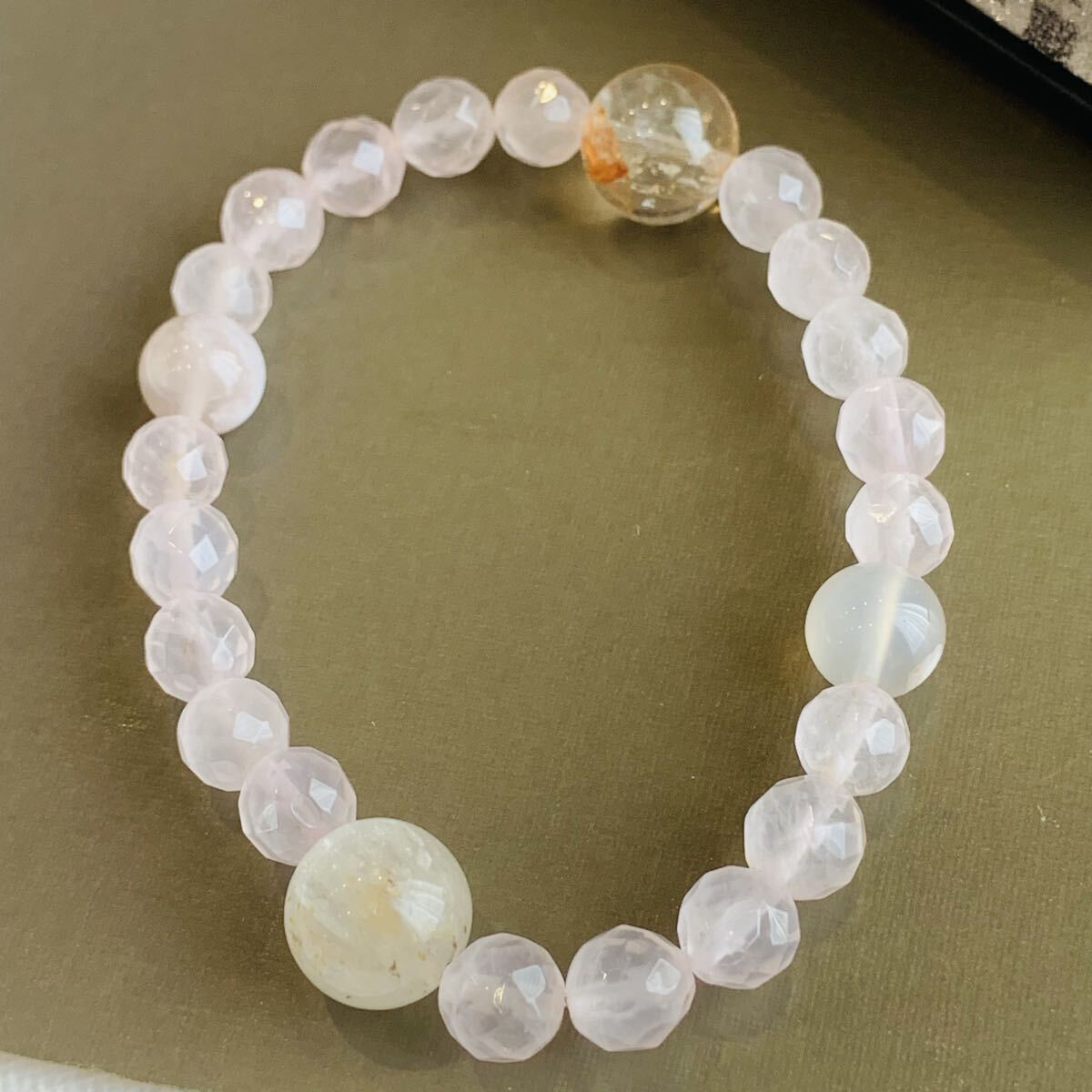 ローズクォーツブレスレット キャッツアイクンツァイト オーロラクォーツ 桜メノウ 【K212】 恋愛運 天然石 パワーストーン拍卖