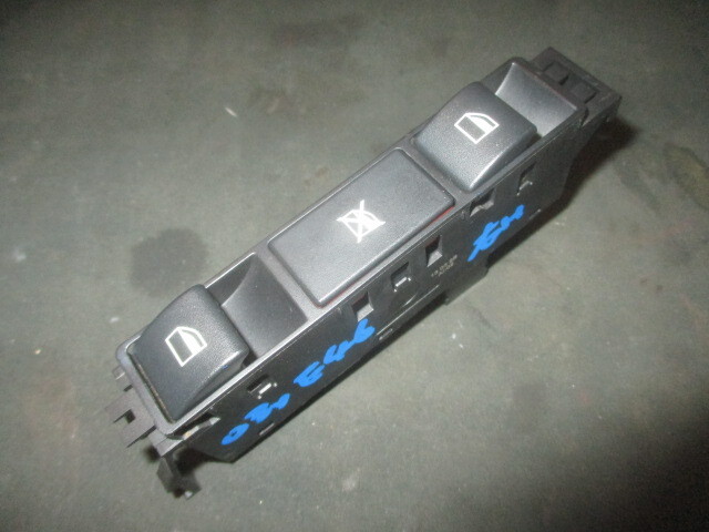 ■BMW E46 パワーウインドスイッチ 右 中古 6902184 部品取あり パワーウインドウ ウインドー リフター 318i 320i 325i■拍卖