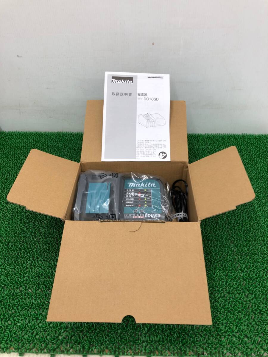 【未使用】★makita(マキタ) 7.2v-18v軽量静音充電器 DC18SD 〇 ITZKWT0KRQLW拍卖