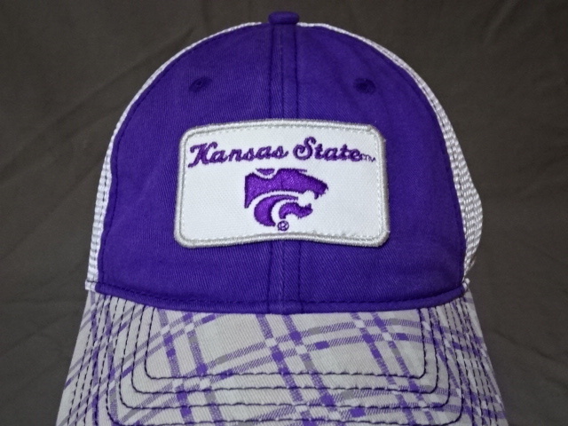 激レア USA購入 NCAA公式 USカレッジ系 カンザス州立大学 ワイルドキャッツ【KANSAS STATE WILDCATS】ロゴ刺繍入り メッシュCAP 中古良品拍卖