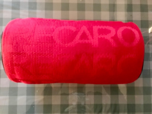 送料サービス!レカロ RECARO ロゴシート生地ネックパッド 赤 スポコン ドリフト ゼロヨン サーキット カスタムカー 拍卖