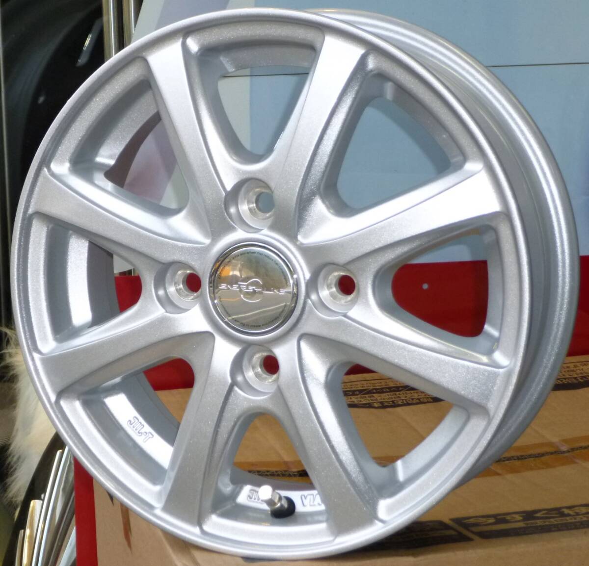 税込! JJ1/JJ2系 N-VAN専用ホイール ホンダ純正ナット対応「エナジーライン DW-02」 新品1台分拍卖