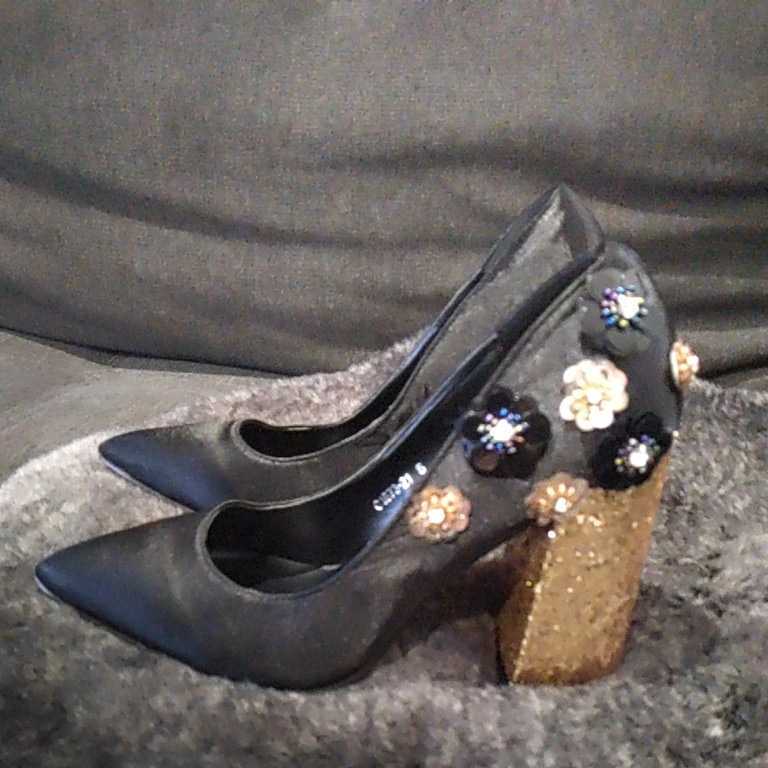 DAISYSTREET ビジューヒール 新品 24.5拍卖