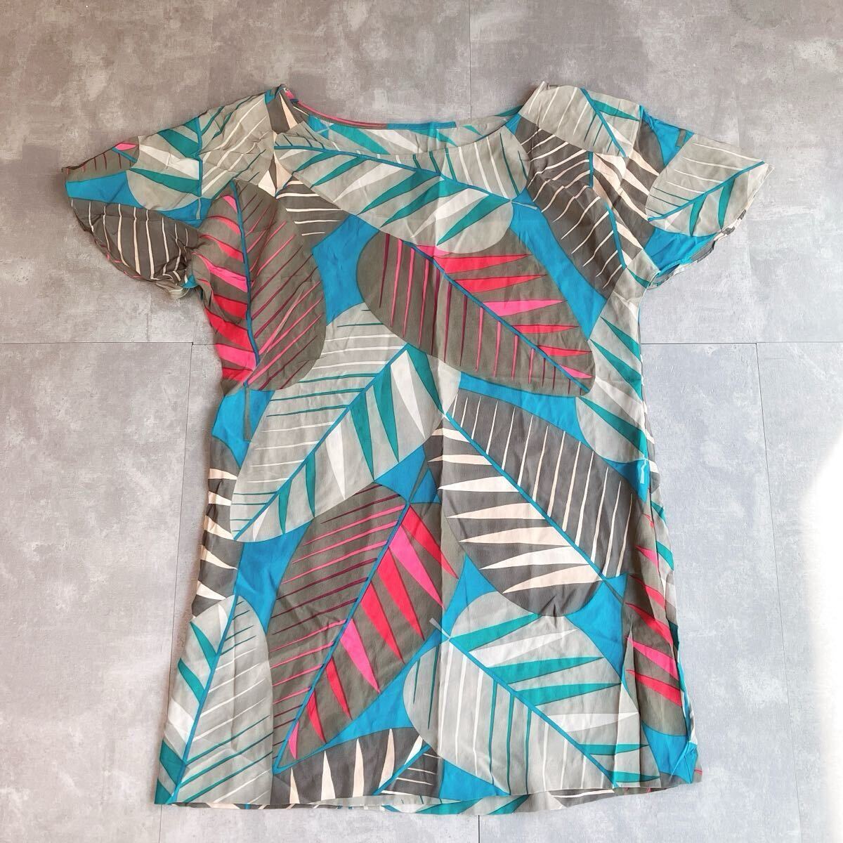 100円スタート グレースクラス 総柄 チュニック シルク100% 半袖 トップス 個性派 デザイン ゆったり 拍卖