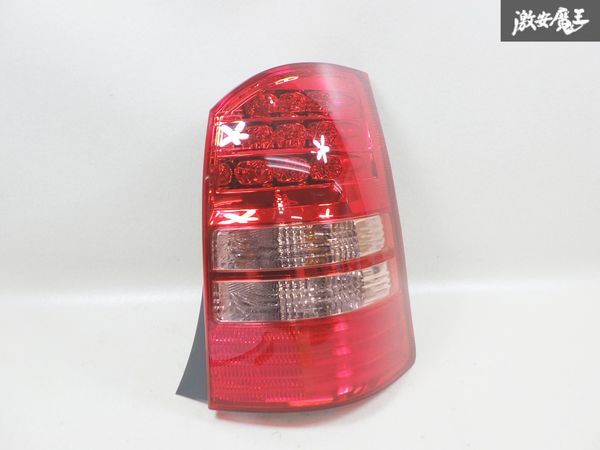 TOYOTA トヨタ 純正 ZNE10G ウィッシュ テールランプ テールライト 右 右側 運転席側 81551-68010 ICHIKOH 68-3 激安魔王 棚拍卖