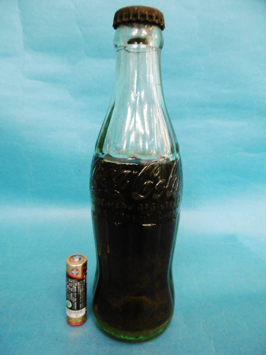 当時物★バトン・ルージュ/BATON ROUGE/コカ・コーラ/エンボス瓶/ボトル/中身入り/ガラス瓶/昔レトロ★腐敗沈殿物有り拍卖