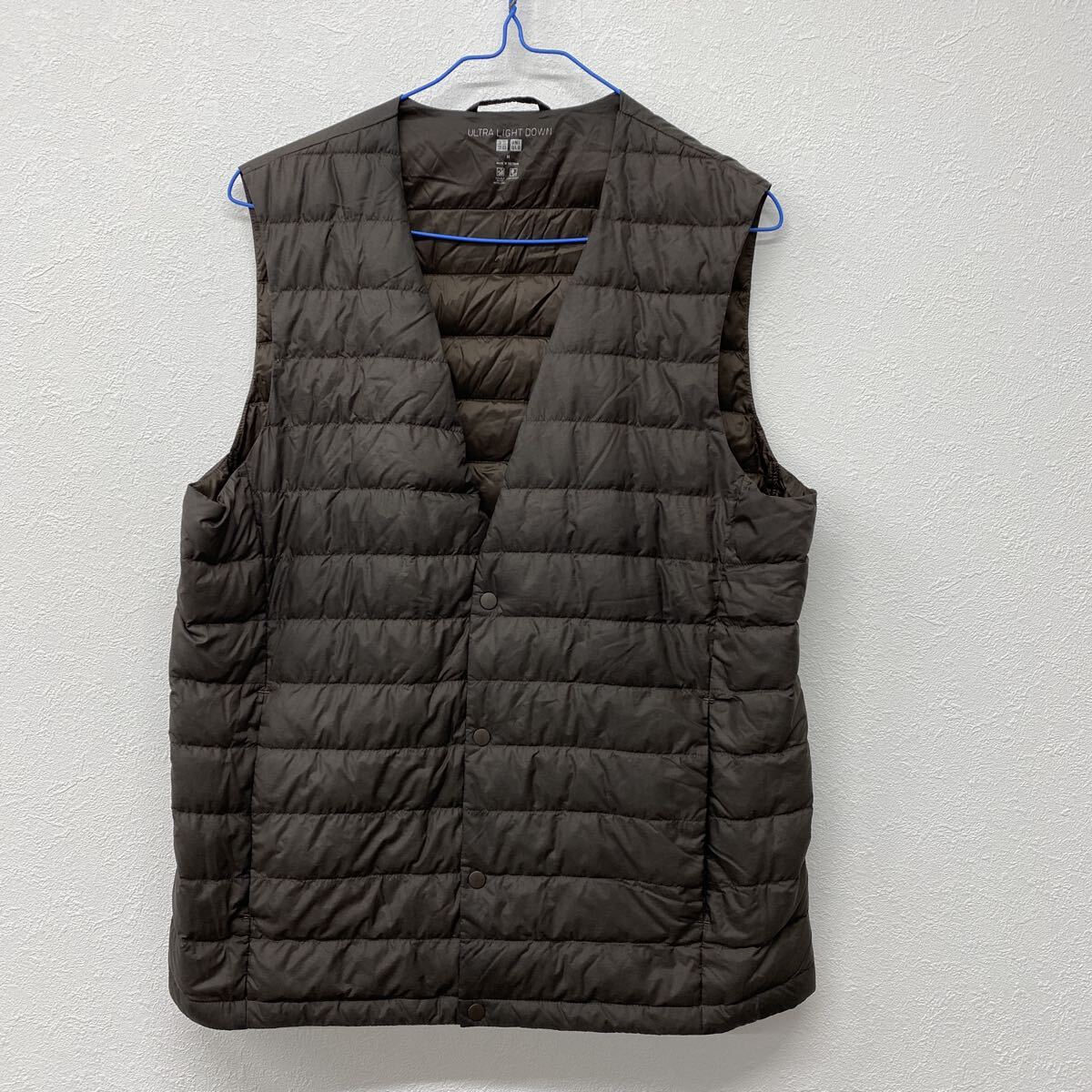 UNIQLO ユニクロ メンズ ウルトラライトダウンベスト Mサイズ ブラウン ラ4拍卖