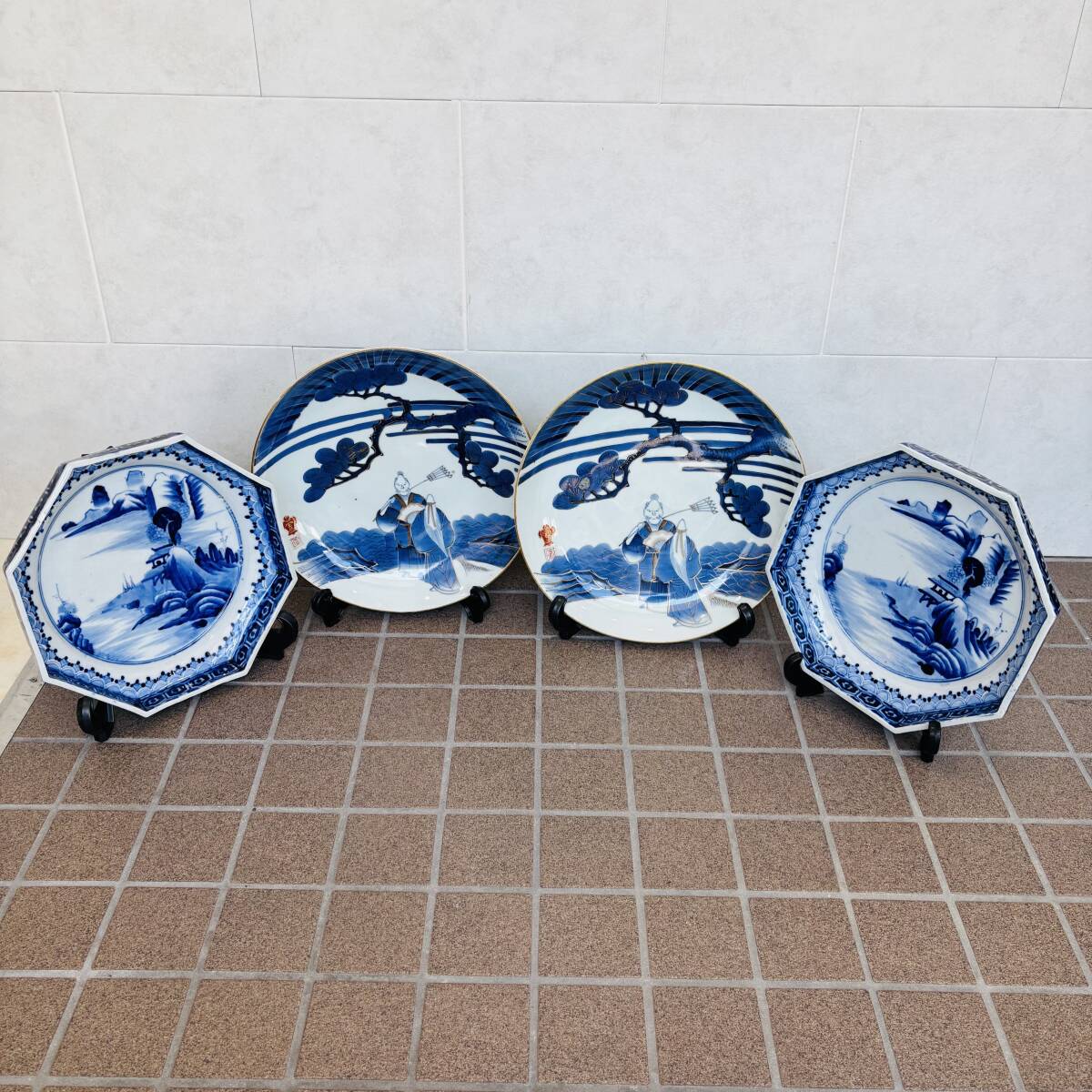 飾り皿 大皿 4枚 まとめ 染付 八角皿 和柄 和風 骨董品 古美術 アンティーク 飾皿 インテリア 床間飾り レトロ 時代物 NC1902M拍卖