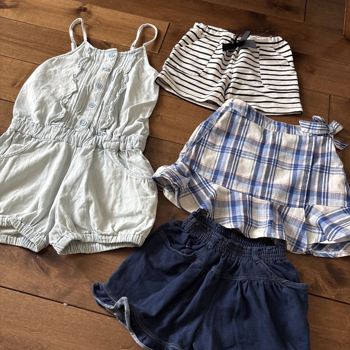 キッズ 女の子 ハーフパンツ ショートパンツ スカート オーバーオール 4枚セット 120、130サイズ拍卖