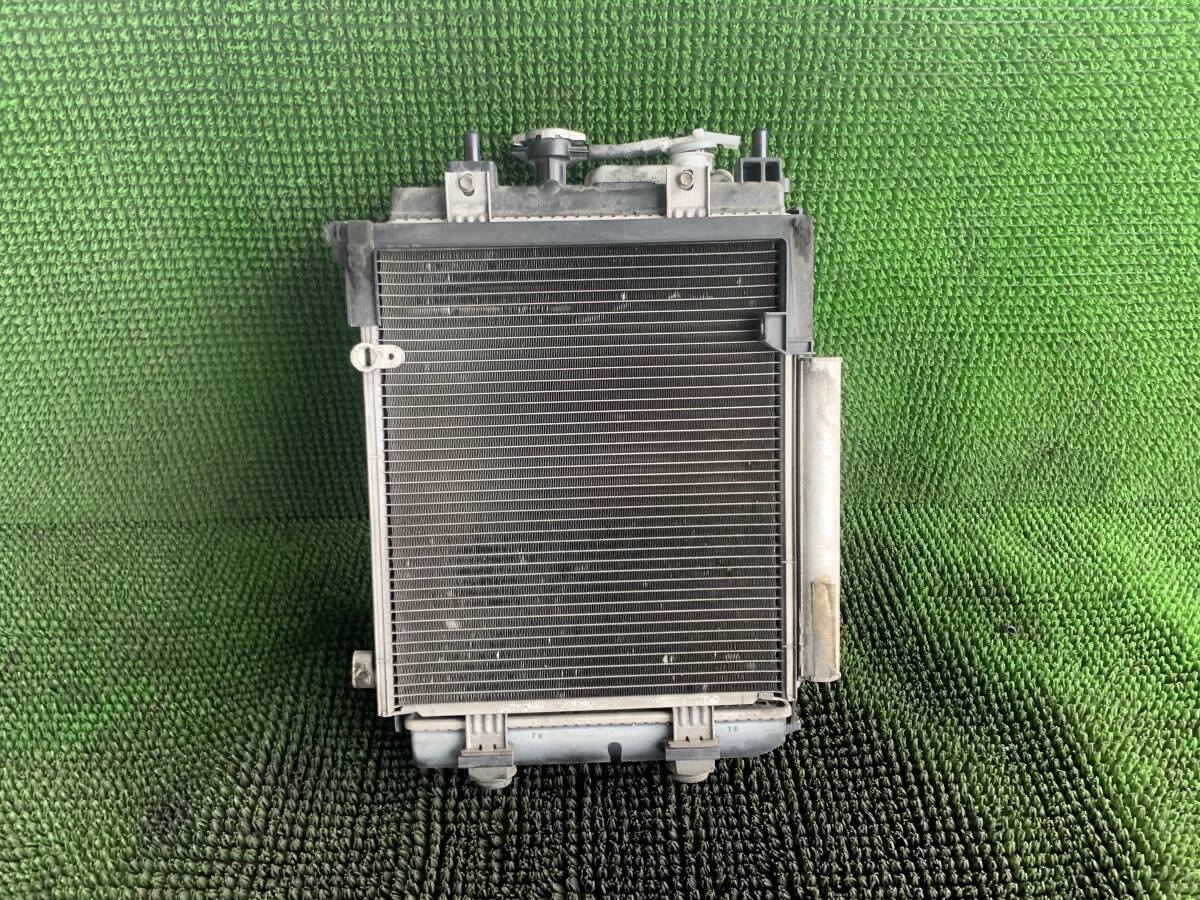 ●即決値段● 250519 ダイハツ ミラココア L675S L685S / ラジエーター 電動ファン コンデンサー セット コンテ L575S ムーヴ LA100S L275S拍卖