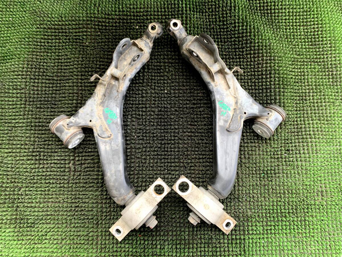 ●即決値段●ガタ無し●Z4-2 トヨタ クラウン GRS182 GRS180 GRS184 GRS200 GRS202 GRS204 GRS210 フロント ロアアーム 左右 F 左 右拍卖
