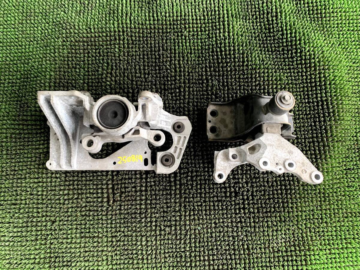 ●即決値段● 250819 日産 セレナ C26 FC26 HFC26 エンジンマウント ミッションマウント セット 2個セット拍卖