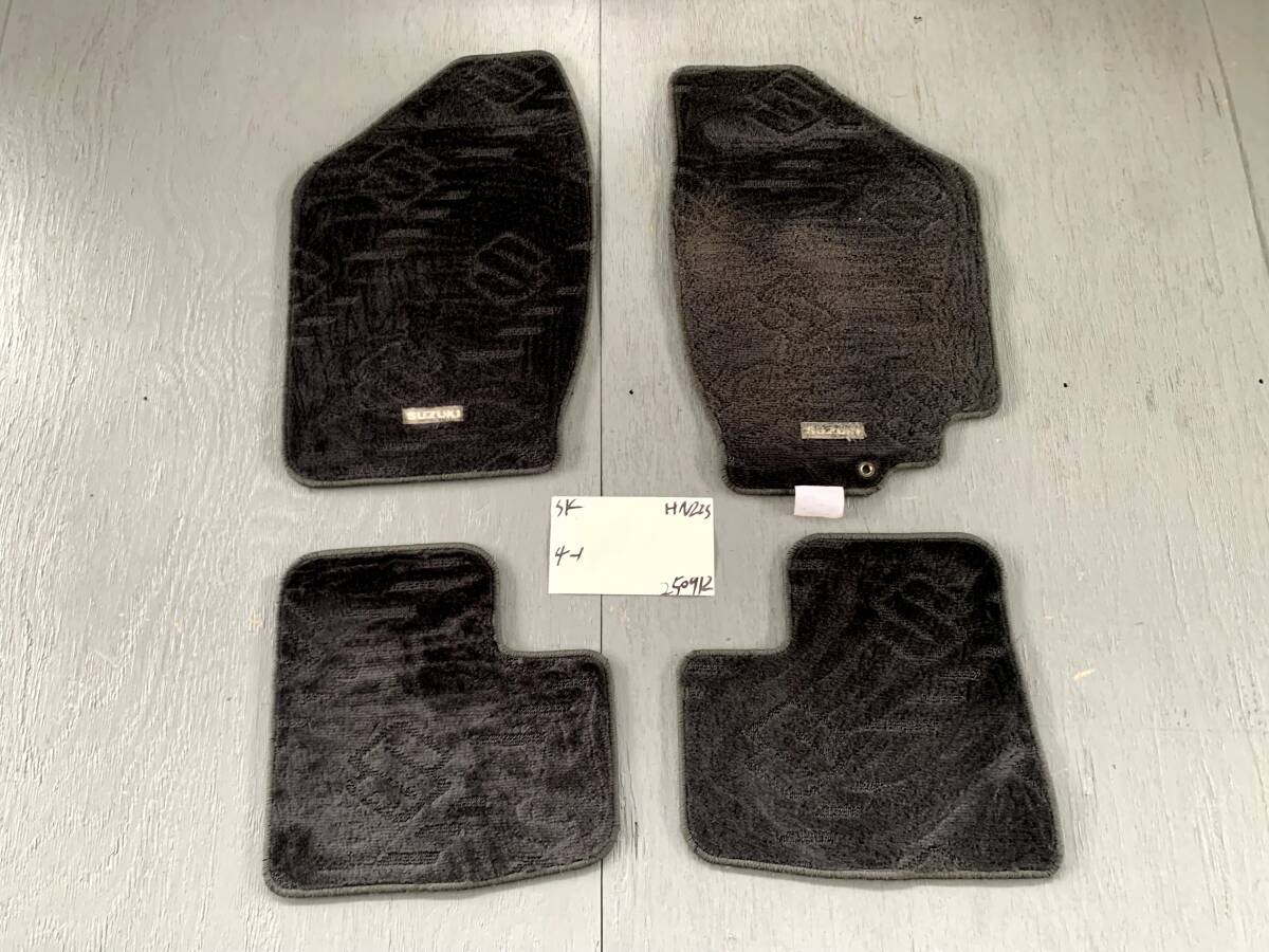 ●即決値段●250912 スズキ kei ケイ HN22S フロアマット 1台分 室内マット 4枚 フロア カーペット フロント リア 左右拍卖