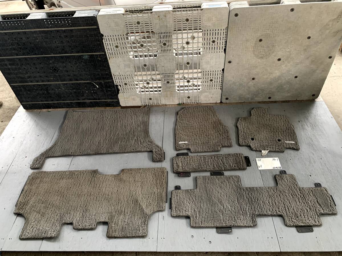 ●即決値段● 250915 ①ホンダ ステップワゴン RK1 フロアマット 室内マット 6枚 フロア カーペット フロント リア 左右拍卖