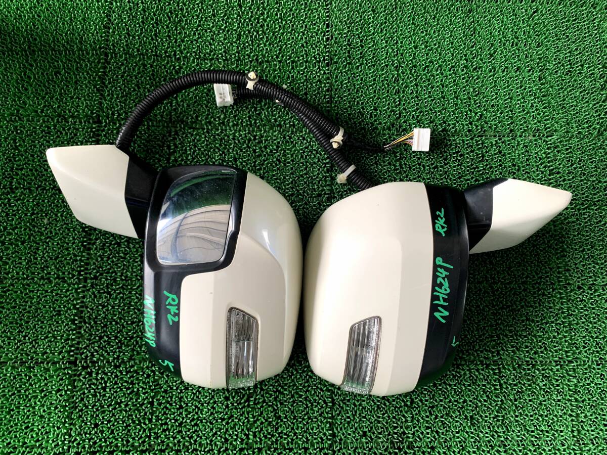 ●即決値段●動作OK● 5 ホンダ ステップワゴン RK1 RK2 RK5 RK6 純正 電動格納ドアミラー 左右 サイドミラー 右 左 カラー:NH624P拍卖