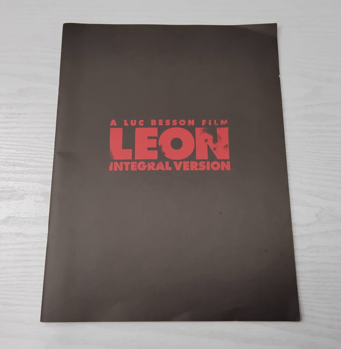 LEON パンフレット 映画 長期保管品 現状品 訳あり拍卖