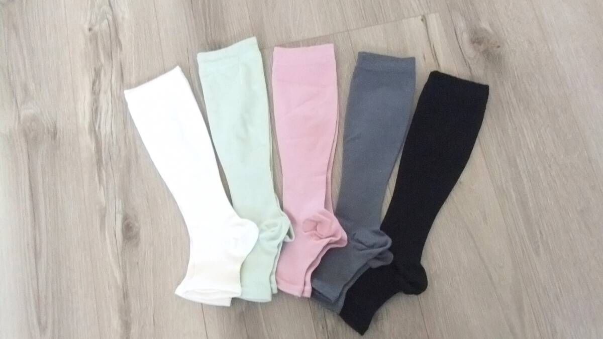 156 未着用品 訳あり 着圧ハイソックス5足組 オープントゥ マタニティ ひざ下 夜用 シルク混 弱~中圧 おやすみ専用 日本製拍卖