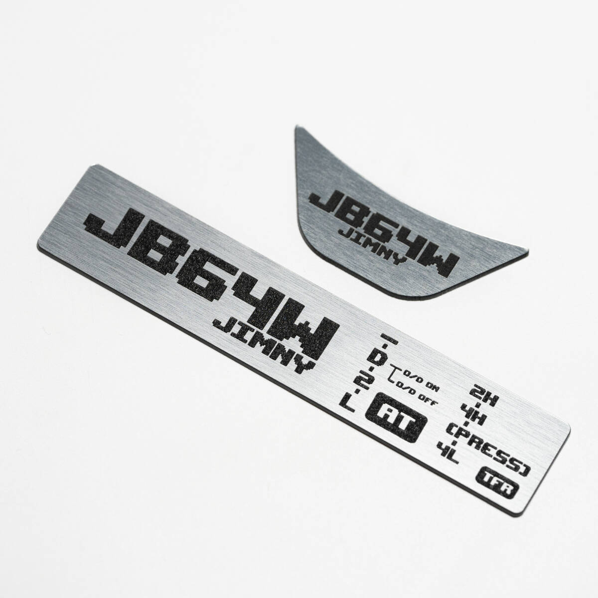 スズキ ジムニー(JB64W)用 シフトパターンプレートセット(AT/シルバー)拍卖