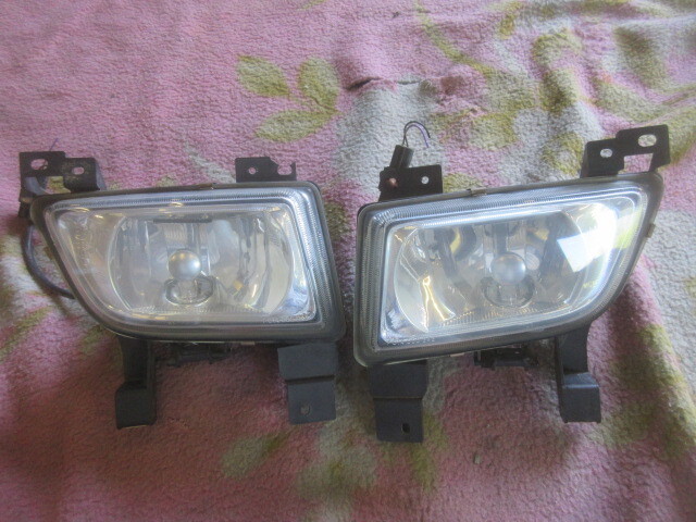 ★R7A9076 SGEW フレンディ 純正フォグランプ左右セット ジャンク品 修理やストック等に拍卖