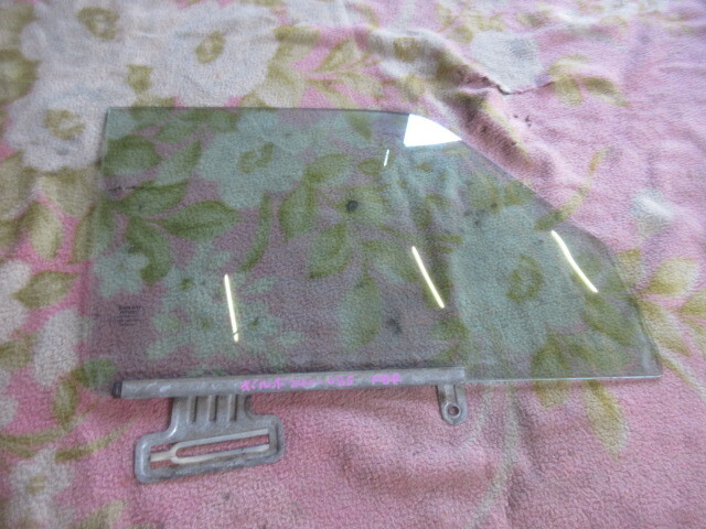 ★①R7G9860 ボルボ240 純正右フロントドアガラス E-AB230W 修理やストック等に拍卖