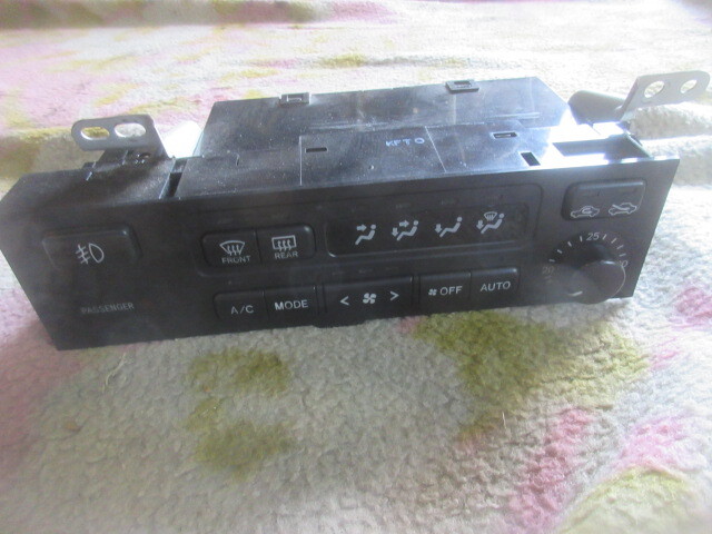 ★R7G9919 TSS10 クラウン 純正エアコンパネル A/Cパネル 355920-0140 修理やストック等に拍卖