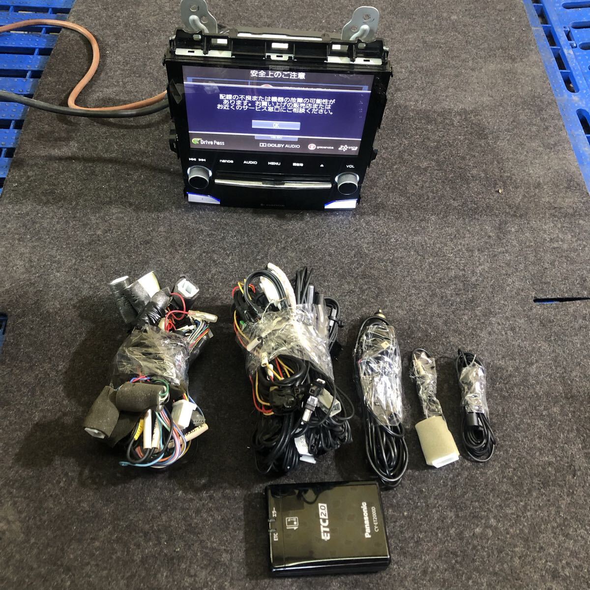 パナソニック 【《CN-LR820D》】メモリーナビ カーナビ パナソニック純正ナビ インプレッサ 【《GT2 GT3 GT6 GT7》】動作確認OK拍卖