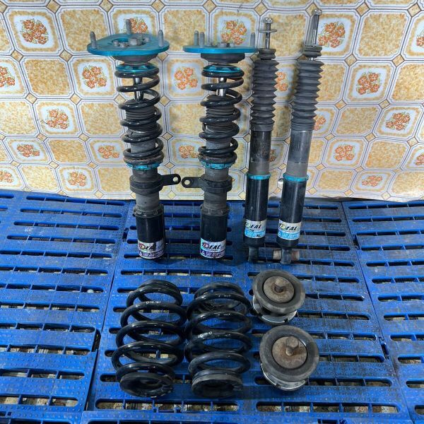 プリウス 30 PRIUS 【《ZVW30》】イデアル iDEAL TRUEVA 車高調 サスペンション 拍卖