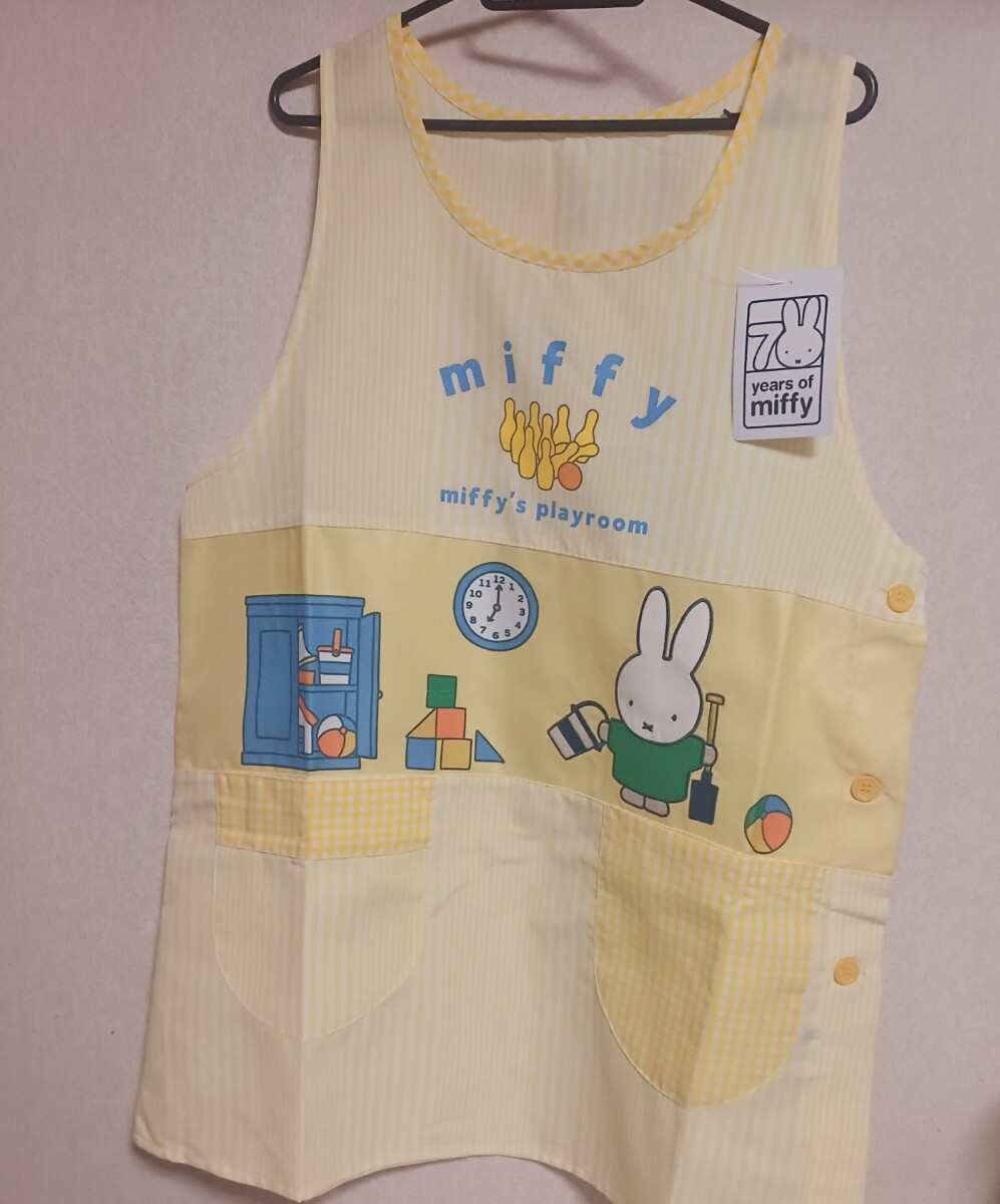 新品送料無料 ミッフィー エプロン 大人用 保育士 介護士 M-L 拍卖