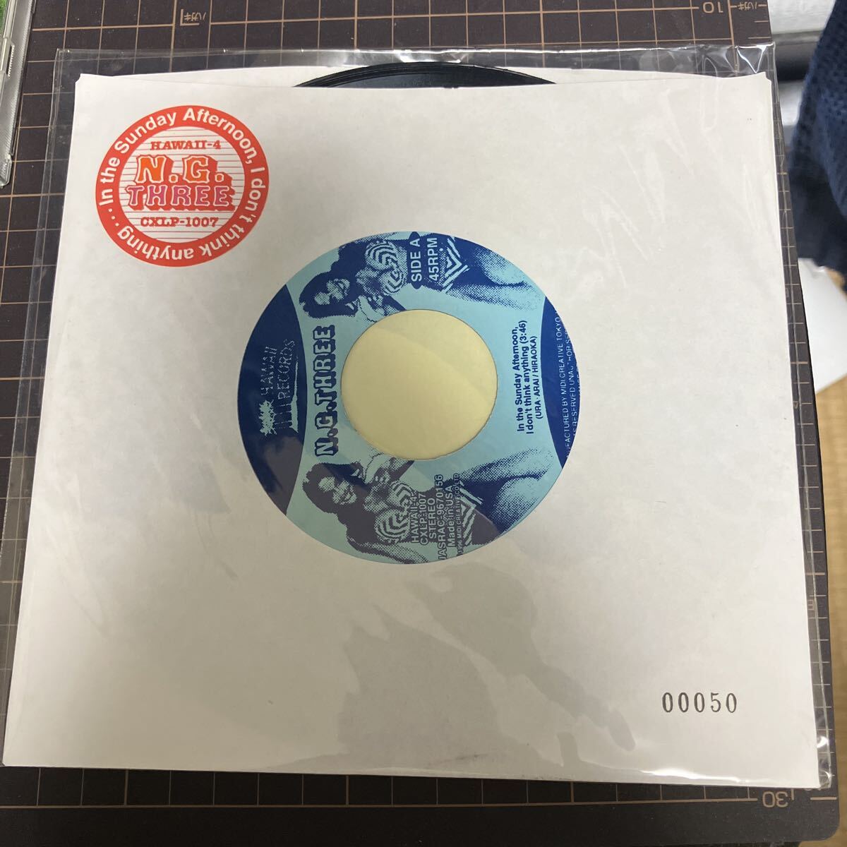 N.G.THREE / In The Sunday Afternoon , I don't think anything... 拍卖