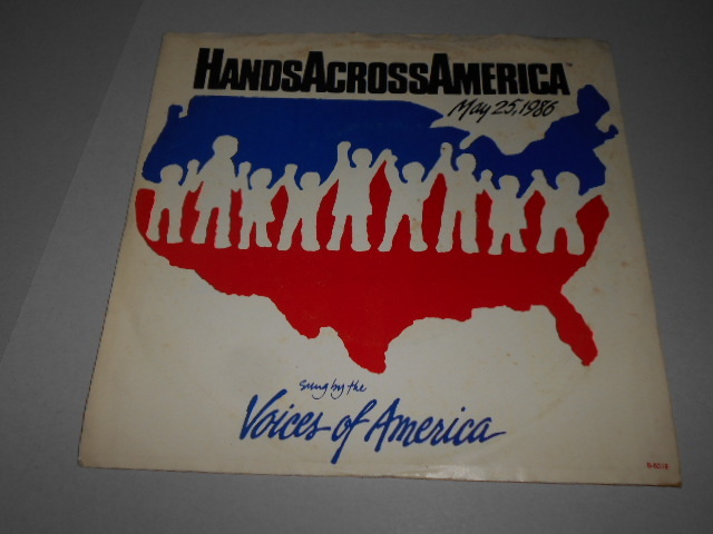 シングル)VOICES OF AMERICA/A) HANDS ACROSS AMERICA c/w B) WE ARE THE WORLD (A面バックはTOTO)拍卖