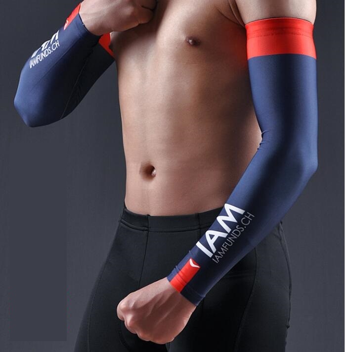 上質 アームカバー 腕カバー アームスリーブ メンズ レディース スポーツ UV対策拍卖