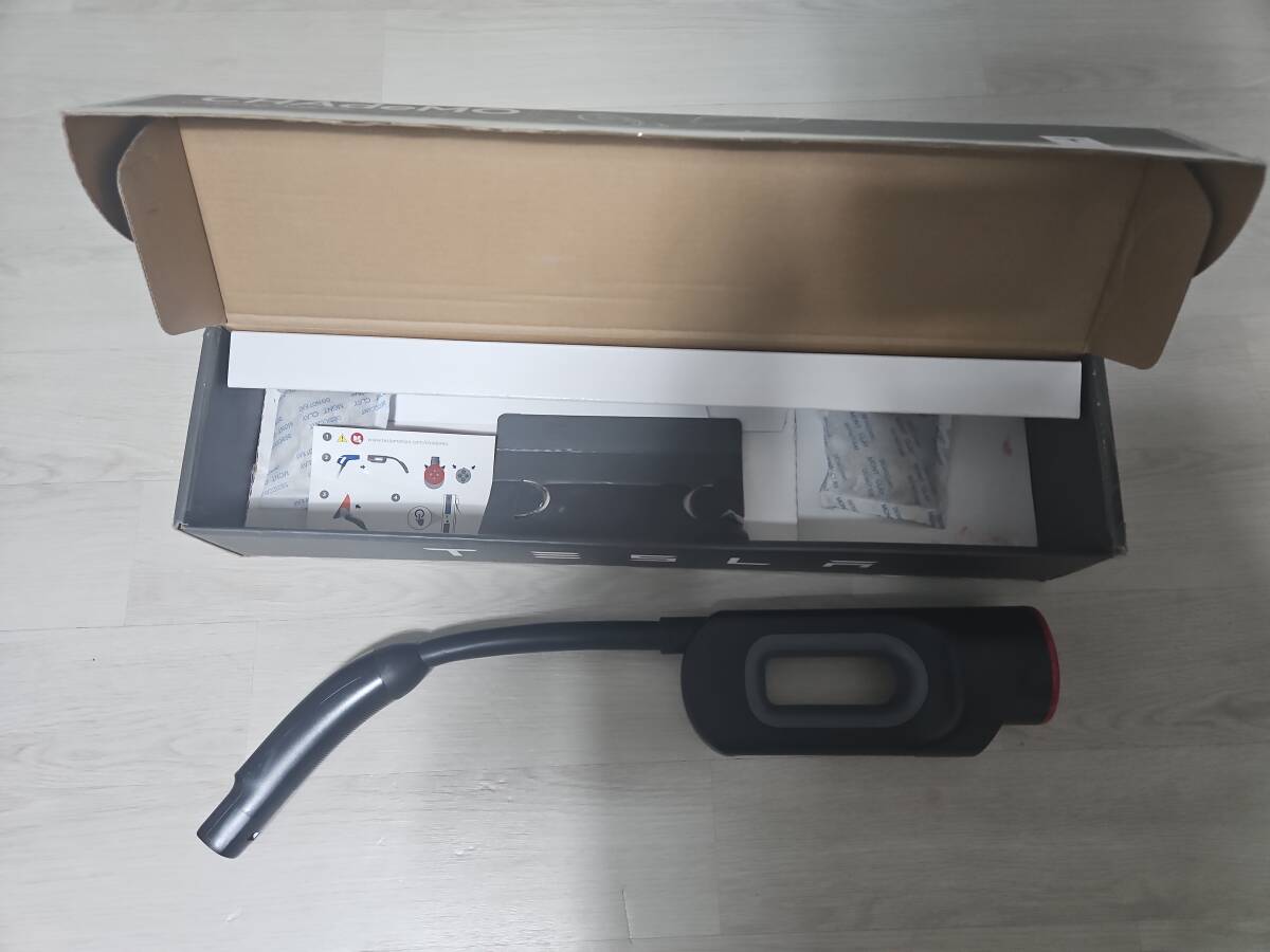 箱あり)テスラ チャデモアダプター充電器 CHADEMO TESLA 韓国版拍卖