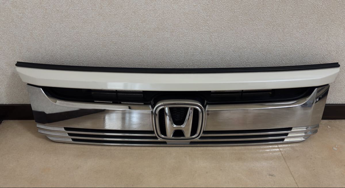 ホンダ N-BOX スッショ JF1 JF2 純正 エヌボックスファントグリル 75101-TDE-003拍卖