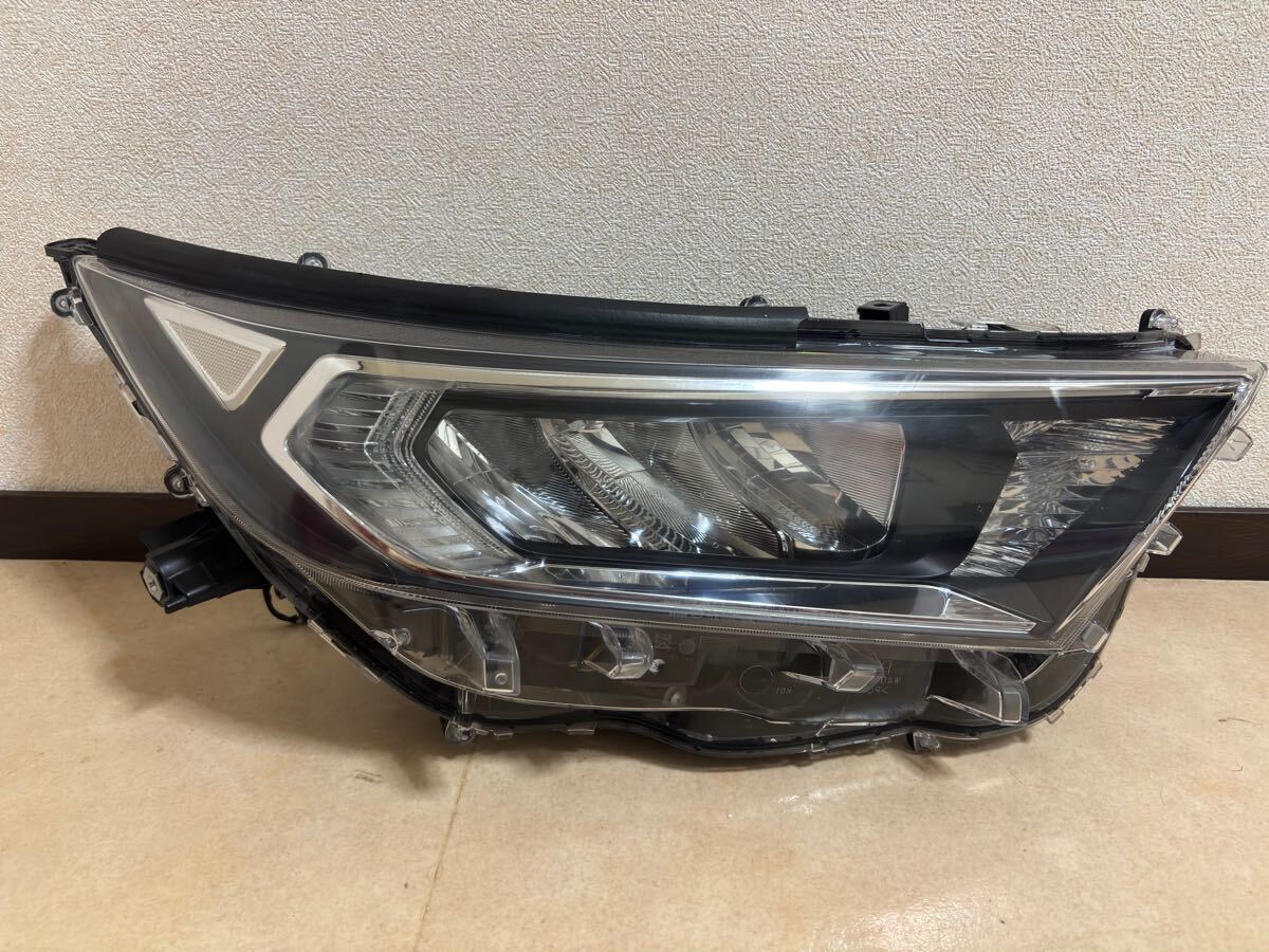 トヨタ MXAA52 RAV4 右ヘッドライト STANLEY 42-87 MXAA52 A508拍卖
