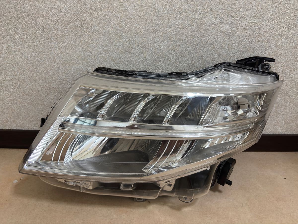 M900A/M910A前期ルーミーカスタム LED左ヘッドライト STANLEY W3918 M900S/M910S A514拍卖