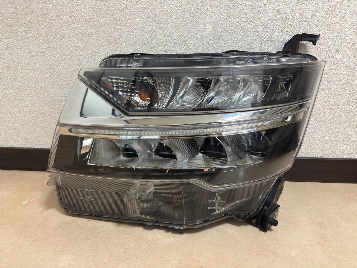 LA150S/LA160S 後期 ムーヴカスタム LED 左ライト 側 KOITO 100-69068 ヘッドランプ A515拍卖