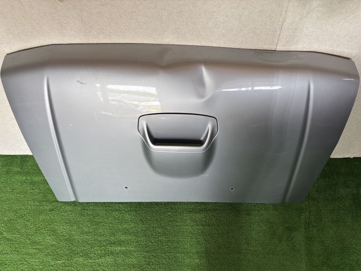 ジムニー ランドベンチャー 1型 前期 (JB23W) 付 Z2S 銀 58300-81AB1 ボンネットフード ヒンジ ダクト拍卖