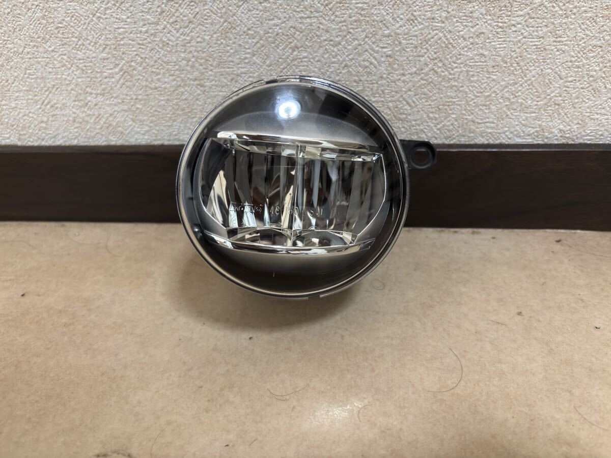 トヨタ 純正 LED フォグランプ 左 KOITO 48-150 A523拍卖