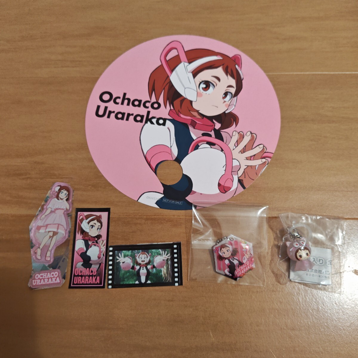 僕のヒーロアカデミア ヒロアカ 麗日お茶子 お茶子 うちわ ステッカー キーホルダー めじるしアクセサリー くら寿司 ガチャ拍卖
