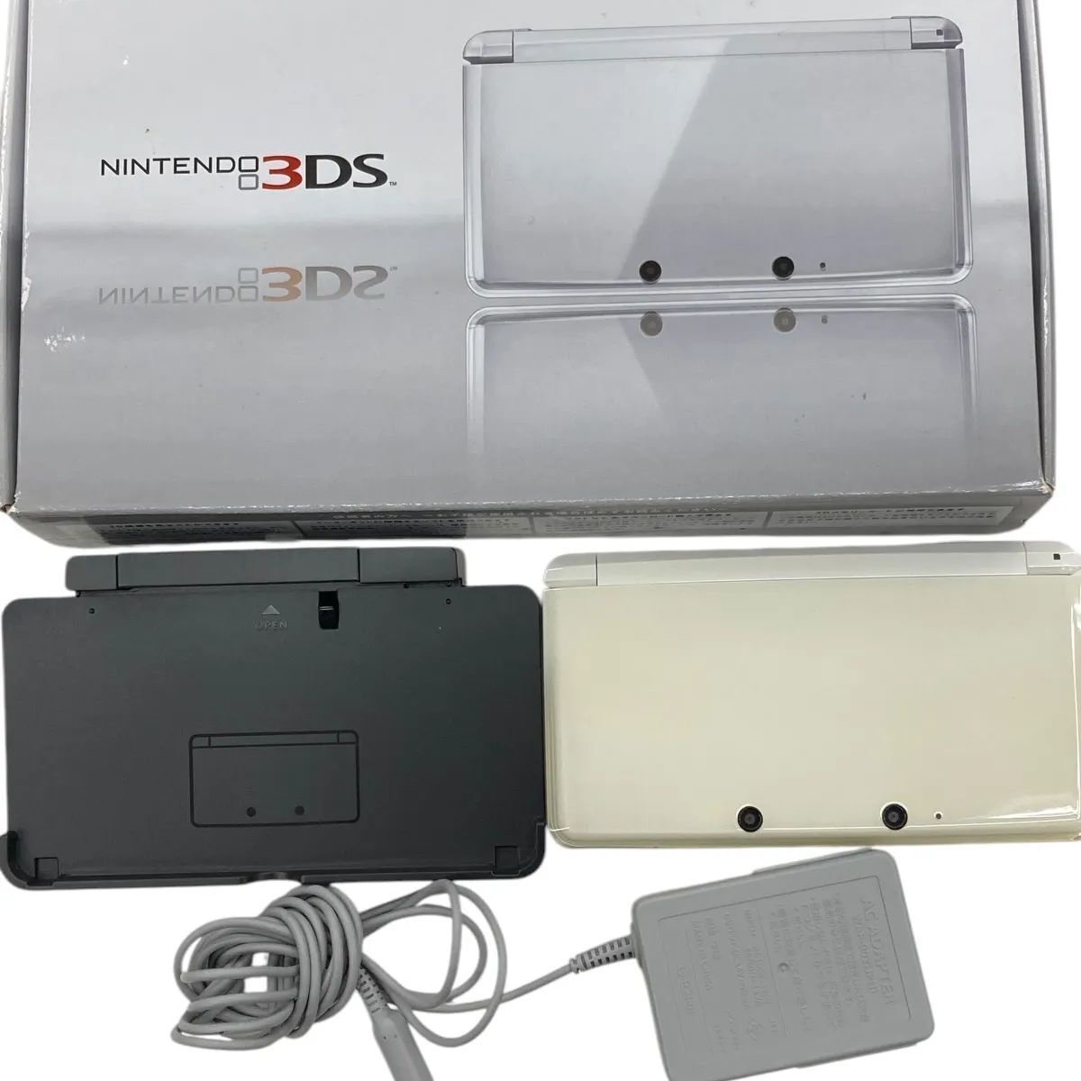 186000 動作確認済み Nintendo 3DS ニンテンドー3DS 3DS CTR-001 アイスホワイト 箱入り 付属品あり 通電確認済み拍卖