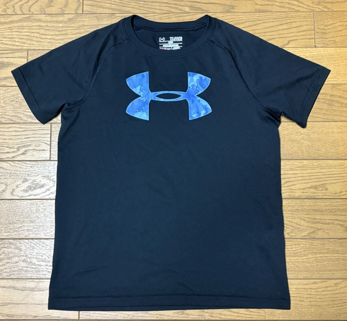 UNDER ARMOUR KID’S SHORT SLEEVE T-SHIRTS size-YXL(着丈56身幅46) 中古(美品) 送料無料 NCNR拍卖