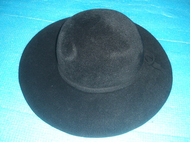 ハンガリー製!SOCIETE maxim KOBE TOKYO のハット拍卖