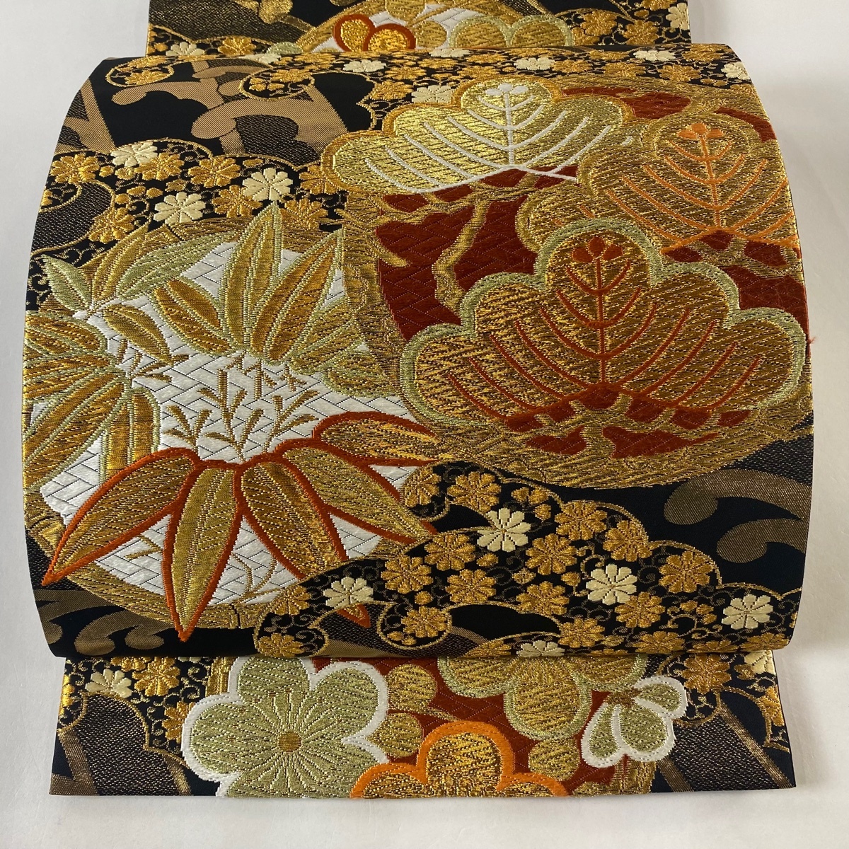 袋帯 美品 逸品 河合美術織物 落款 松竹梅 波頭 唐織 金糸 黒 六通 正絹 【中古】拍卖